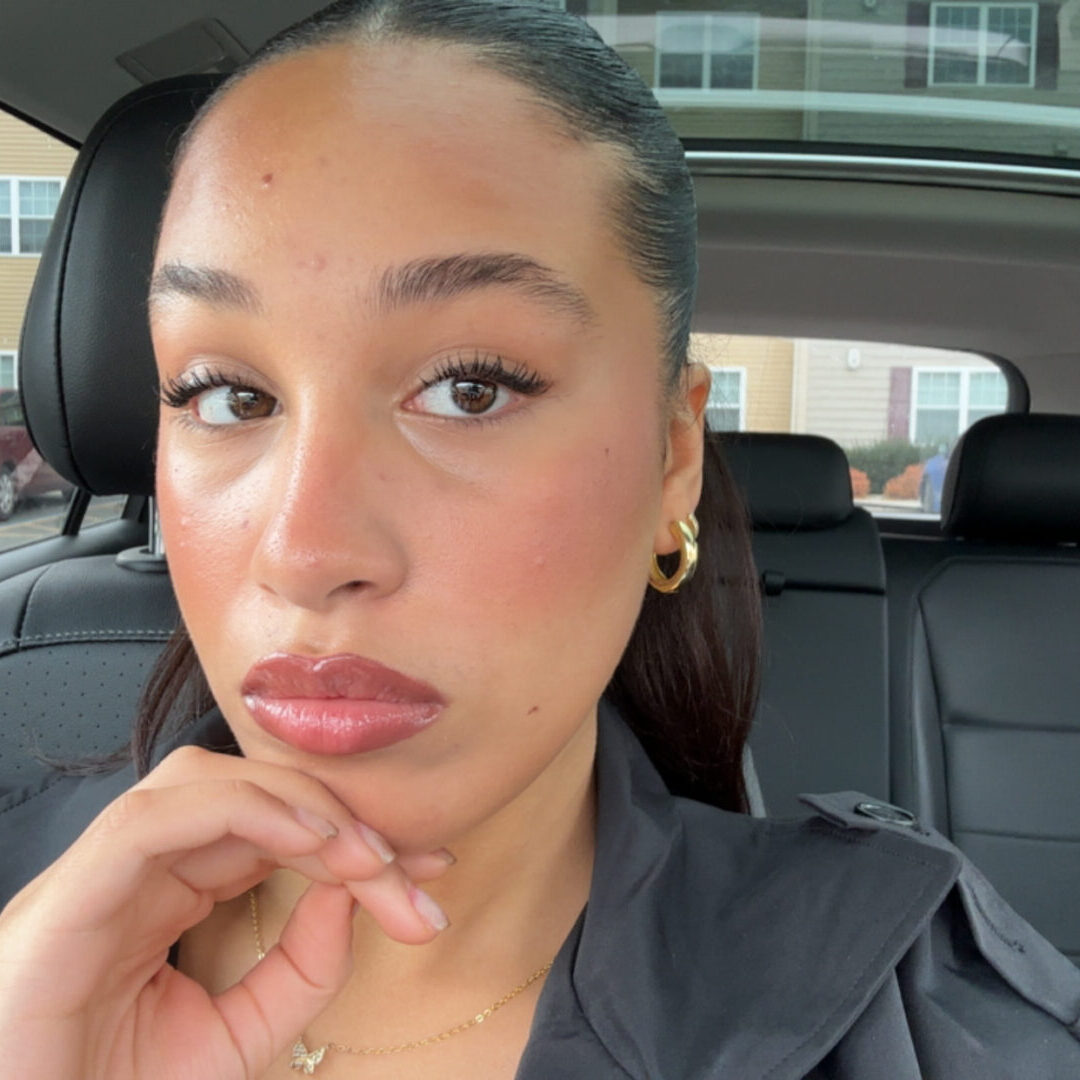 CjYKMlNuYXBjaGF0LzEzLjY3LjAuNTQgKGlQaG9uZTE1LDM7IGlPUyAyNi4wLjE7IGd6aXApIAE=